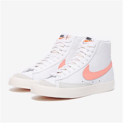 nike blazer 77 mid|Chaussure Nike Blazer Mid 77 pour femme